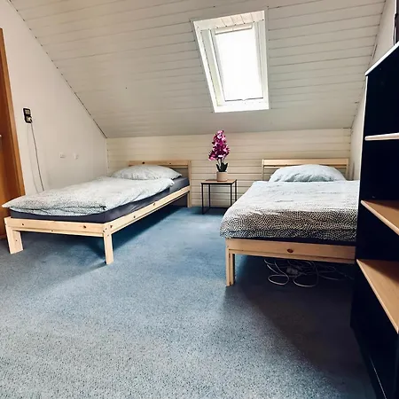 Ii Outlet & Zentral * Охтруп