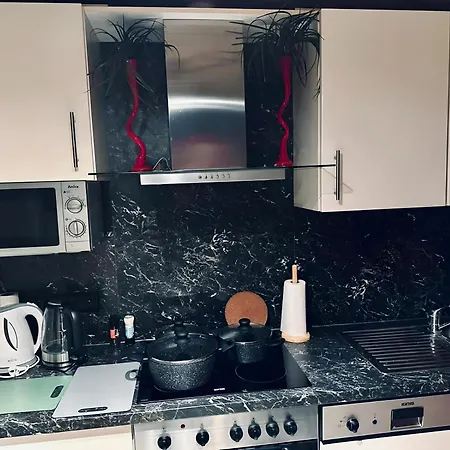 Апартаменты Ii Outlet & Zentral