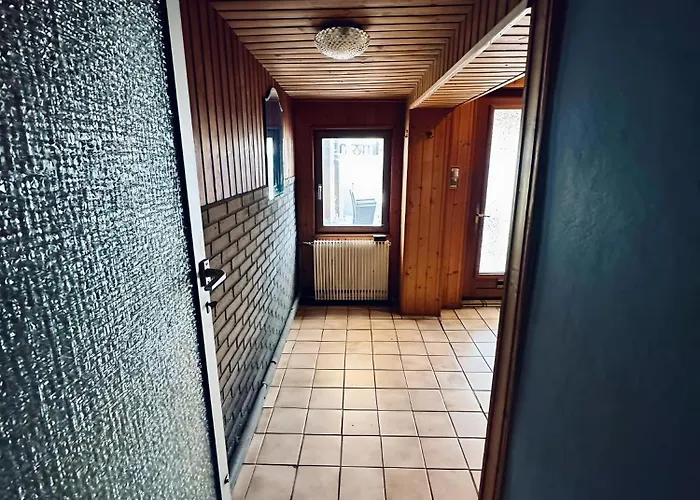 Ii Outlet & Zentral *